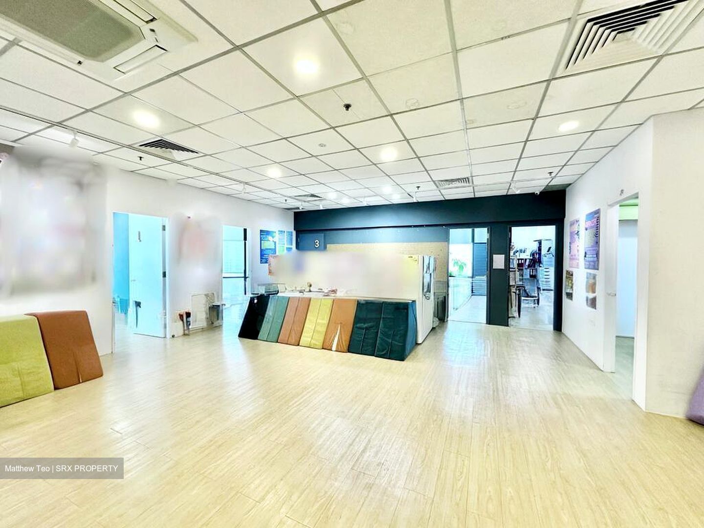 Forum The Shopping Mall (D9), Office #497624471